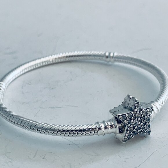 Pandora Moments Asymmetric STAR CLASP Snake Chain Bracelet - Picture 3 of 7